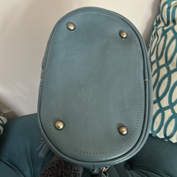 Patricia Nash blue Lavelle bucket bag - Picture 9 of 10